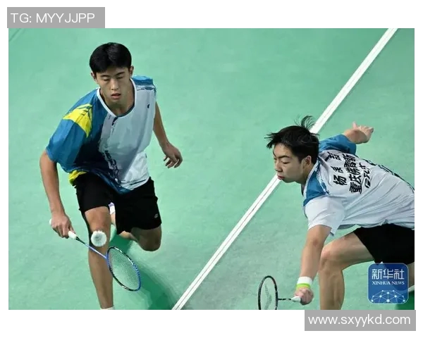 聚焦羽毛球：南京羽毛球队如何提升灵活性与竞技水平的探索与实践